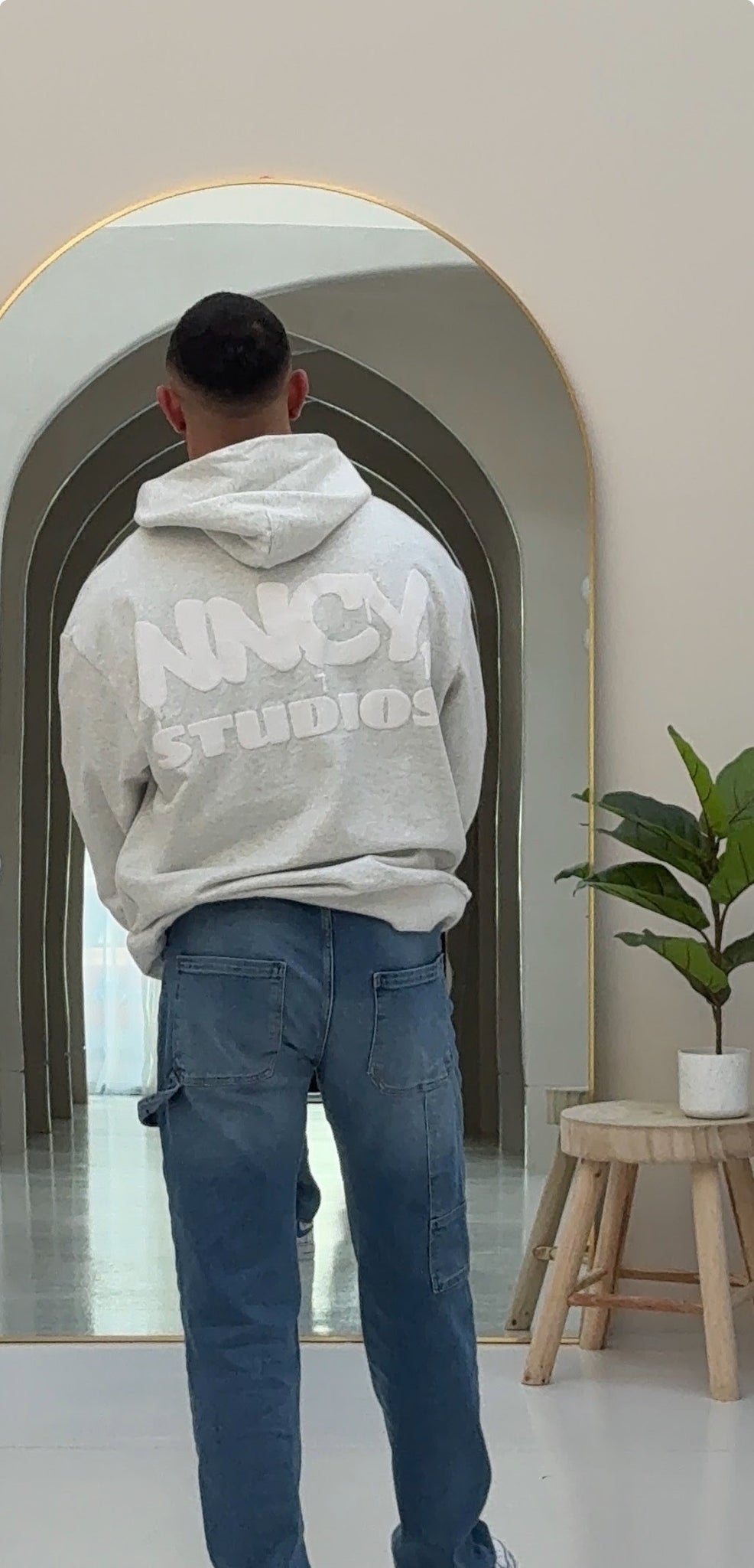 Studios Hoodie
